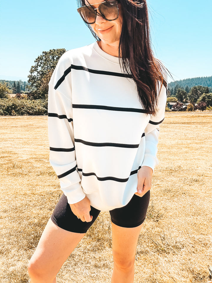 Martina Oversized Crew