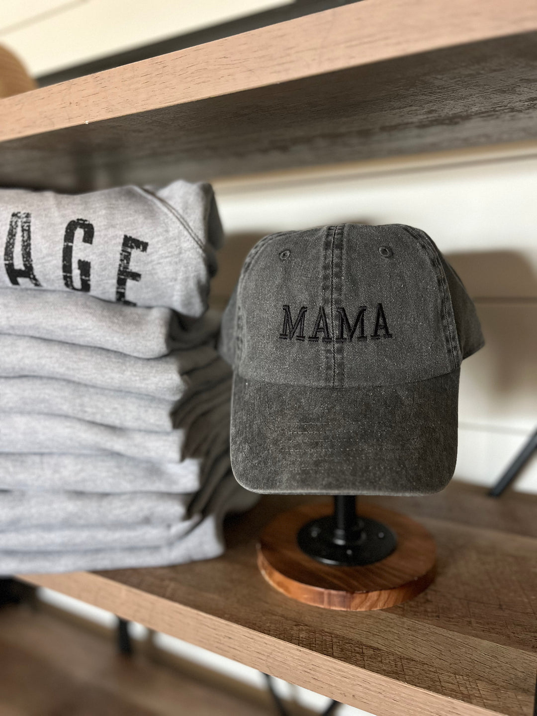 Black Mama Hat